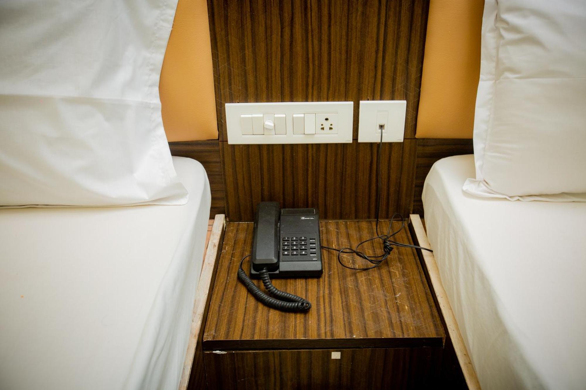 The Park Avenue Hotel - Business Class Hotel Near Central Railway Station Chennai Periyamet Kültér fotó