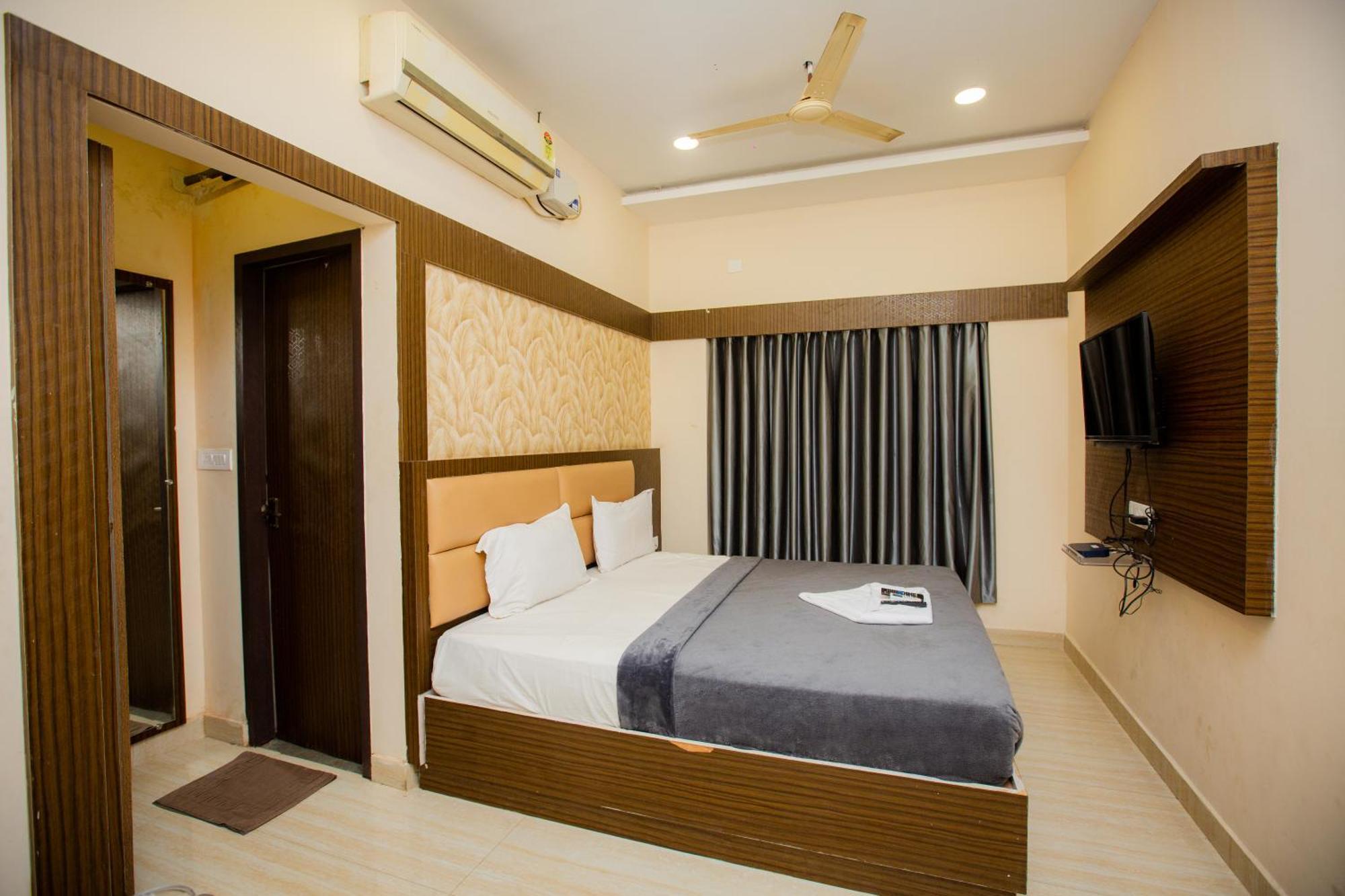 The Park Avenue Hotel - Business Class Hotel Near Central Railway Station Chennai Periyamet Kültér fotó