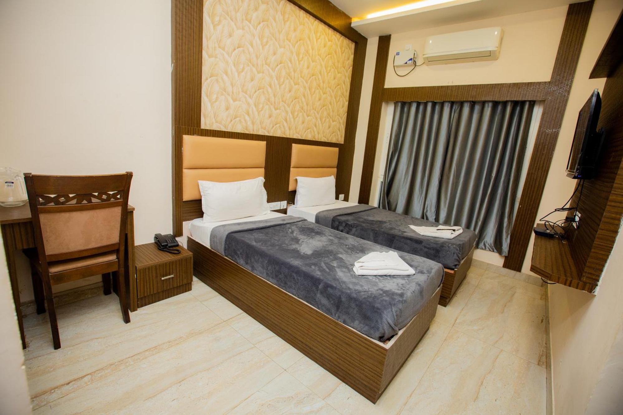 The Park Avenue Hotel - Business Class Hotel Near Central Railway Station Chennai Periyamet Kültér fotó