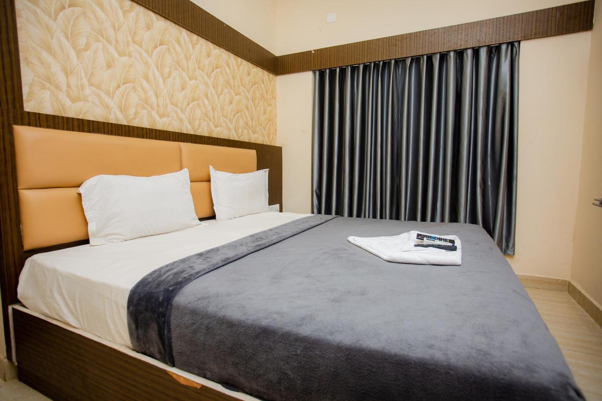 The Park Avenue Hotel - Business Class Hotel Near Central Railway Station Chennai Periyamet Kültér fotó