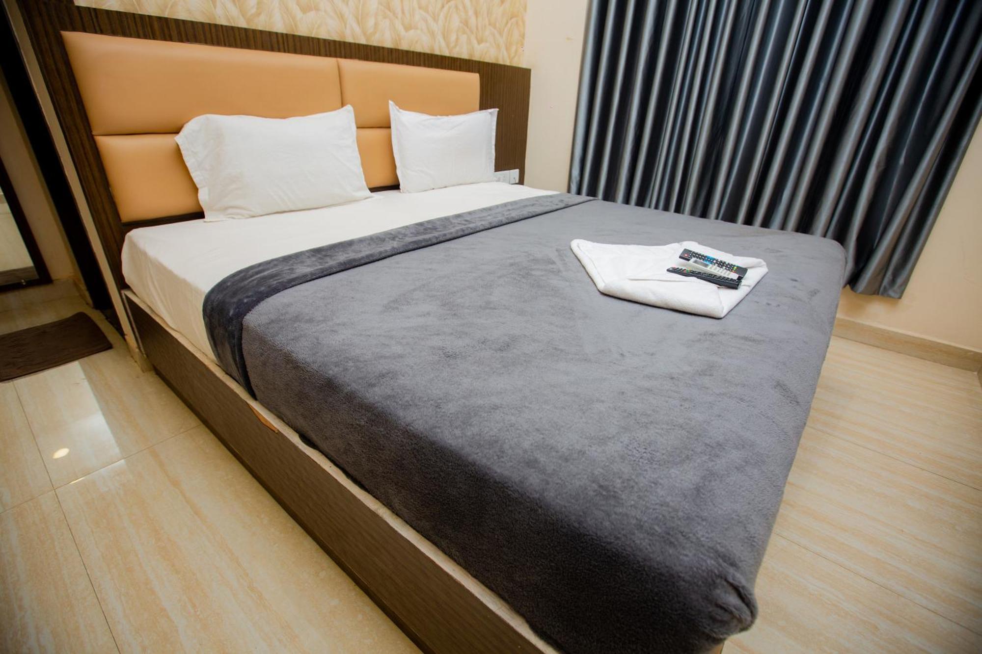 The Park Avenue Hotel - Business Class Hotel Near Central Railway Station Chennai Periyamet Kültér fotó