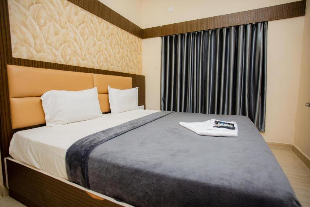 The Park Avenue Hotel - Business Class Hotel Near Central Railway Station Chennai Periyamet Kültér fotó